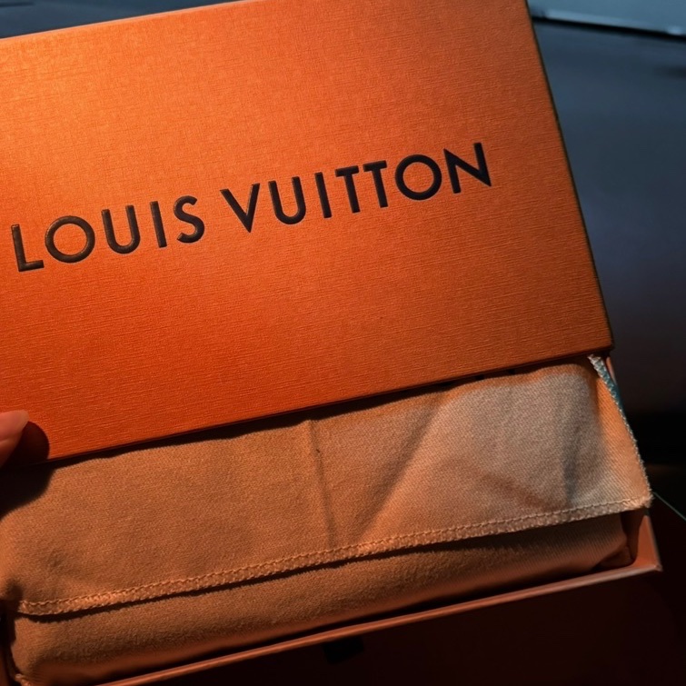 LV Sarah長夾 經典老花款 稀有粉色內裡❗️-11