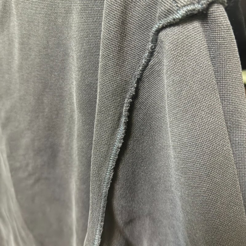 LV MEN 男 短袖上衣 T恤 針織 鏤空 深灰 logo-7