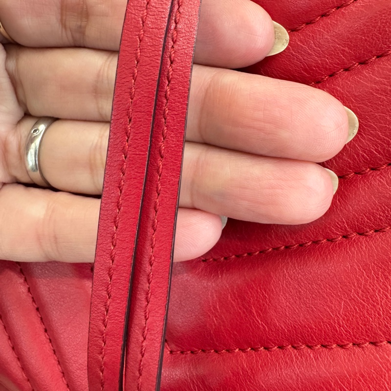 GUCCI 牛皮馬夢447632 MARMONT相機包 斜背包24cm包況極好🥳-5