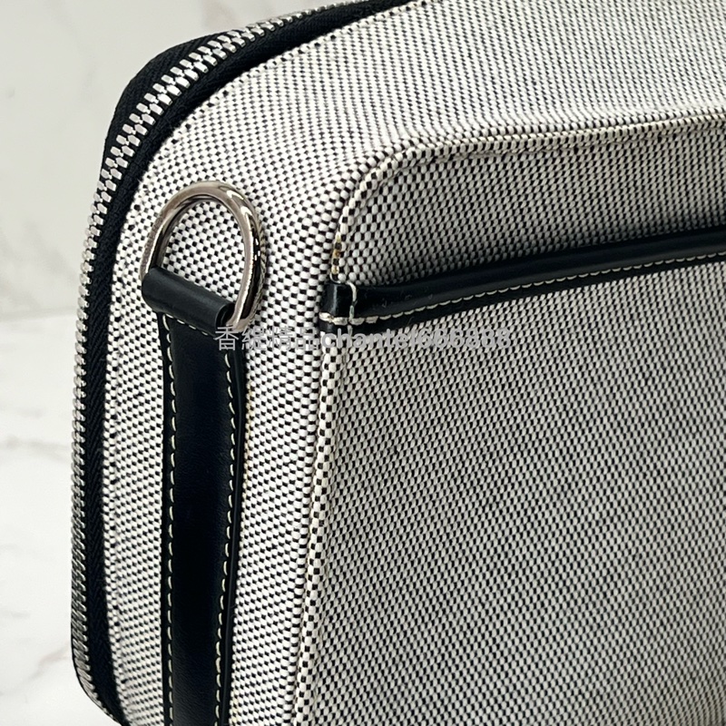 💗香緹國際精品💗 739 Burberry 帆布相機包 #中性 #Burberry相機包-9