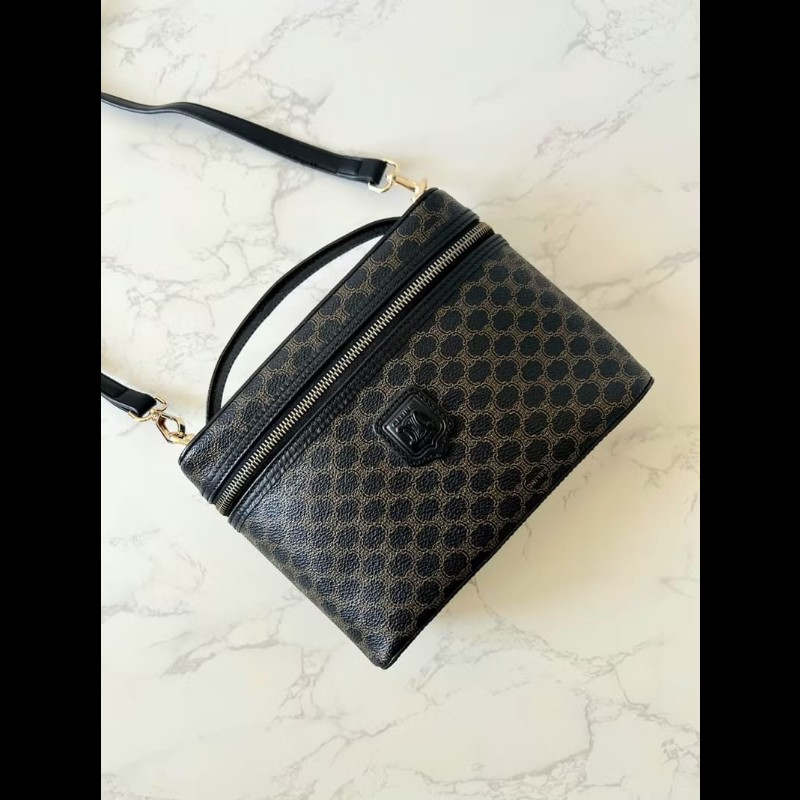 稀有款中古二手Celine黑色老花盒子側背包 斜背包 皮革包 單肩包-5