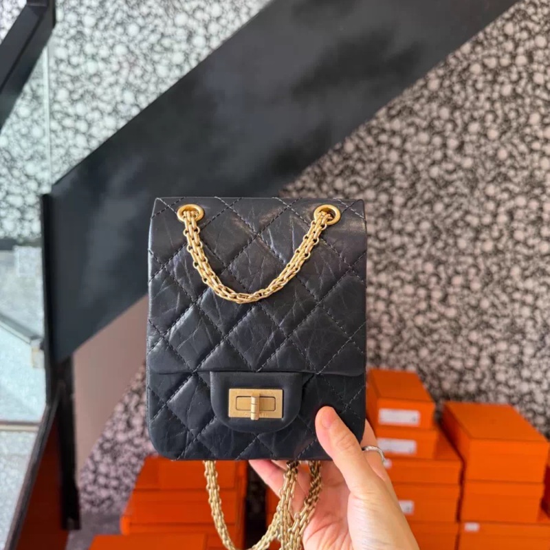 Chanel 2.55黑金竪版-0