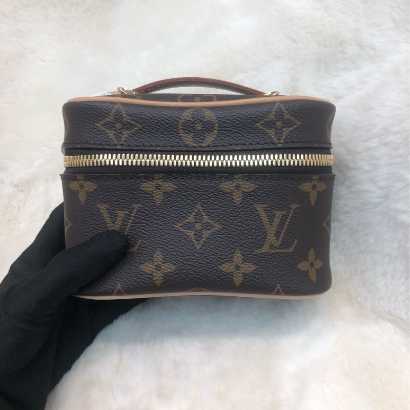 LV Nano 化妝盒子 XC150-0