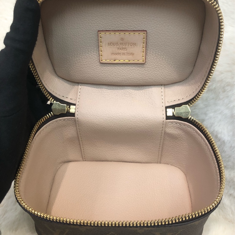 LV Nano 化妝盒子 XC150-12
