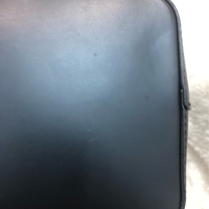 LV 黑色EPI Noé Noé 銀扣水桶 XB990-13