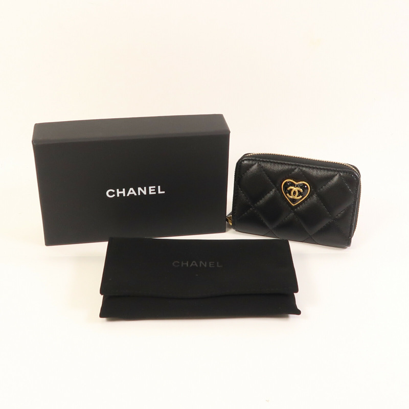 CHANEL 羊皮皮革Card Case金扣卡片套-13