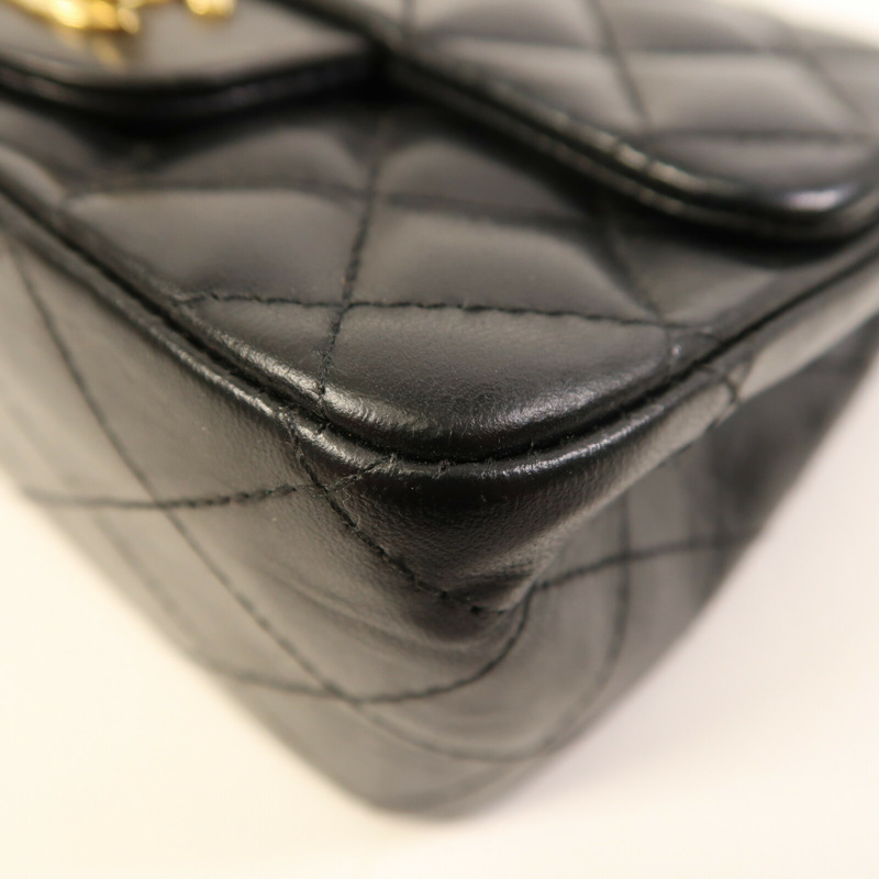 CHANEL 羊皮皮革Mini Classic 17金扣鏈帶肩背袋-4