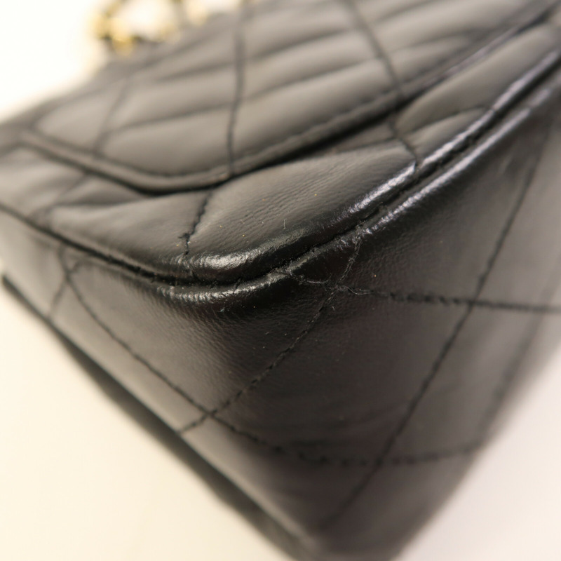 CHANEL 羊皮皮革Mini Classic 17金扣鏈帶肩背袋-7