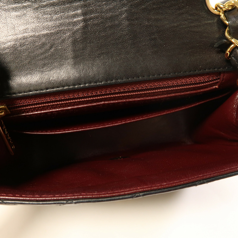 CHANEL 羊皮皮革Mini Classic 17金扣鏈帶肩背袋-13