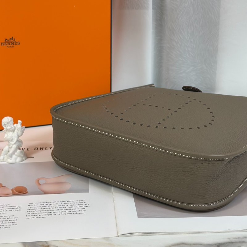 HERMES Evelyne 29 - 灰銀 W-6