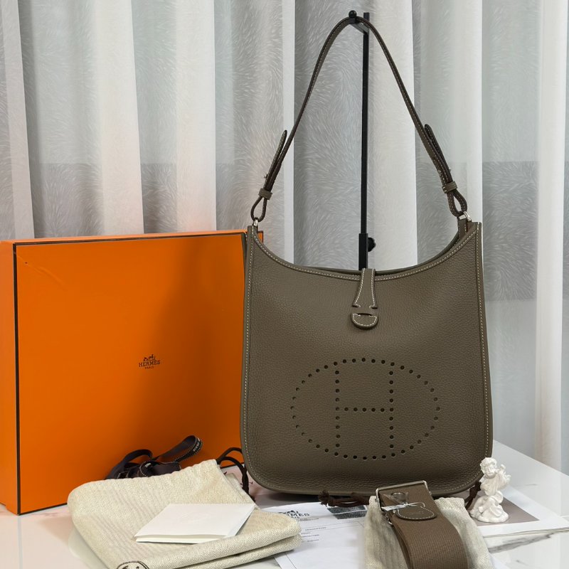 HERMES Evelyne 29 - 灰銀 W-9