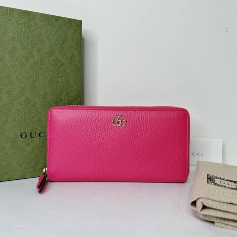 GUCCI 全新玫紅色牛皮拉鍊長夾