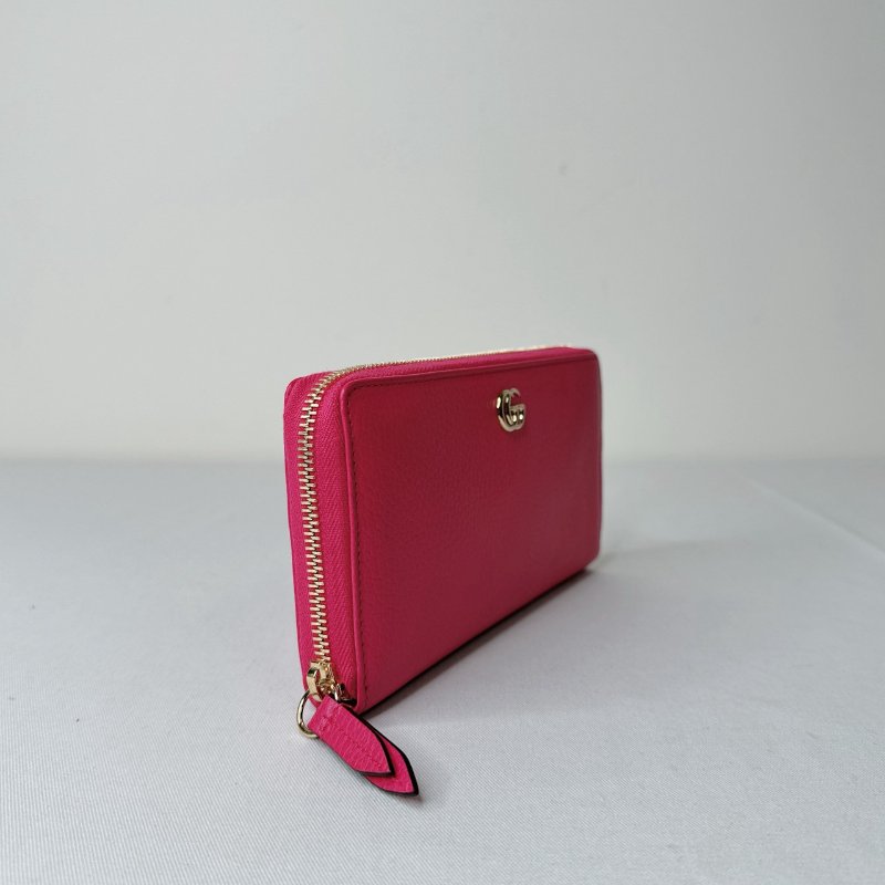 GUCCI 全新玫紅色牛皮拉鍊長夾-3