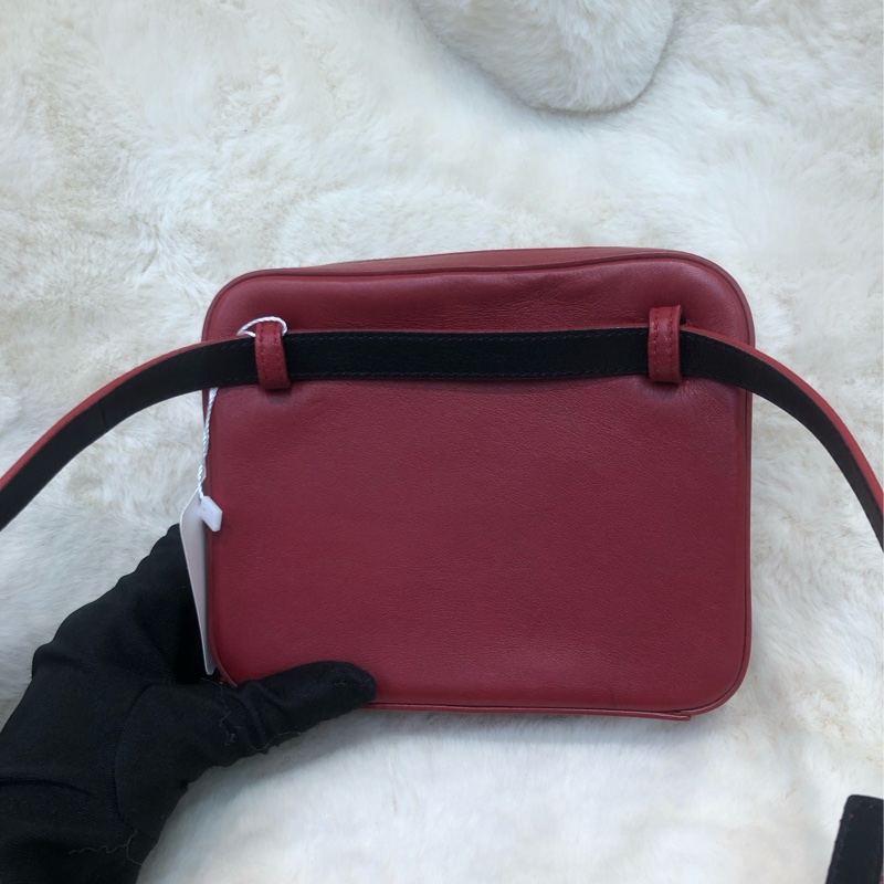 YSL 紅色直紋方形腰包 XC165-2