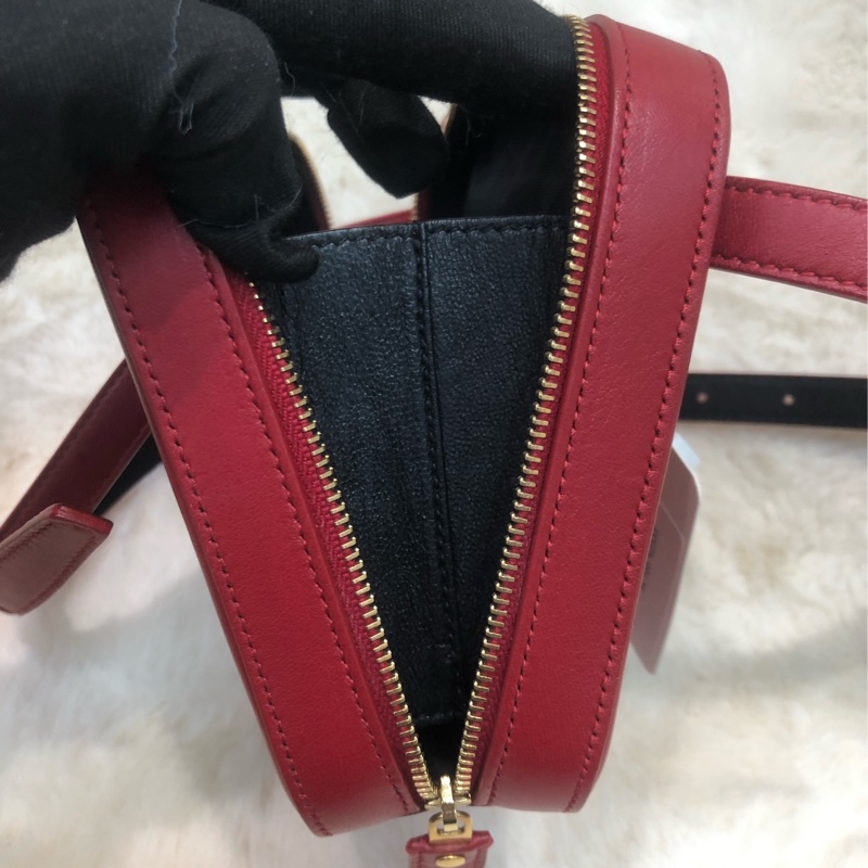 YSL 紅色直紋方形腰包 XC165-8