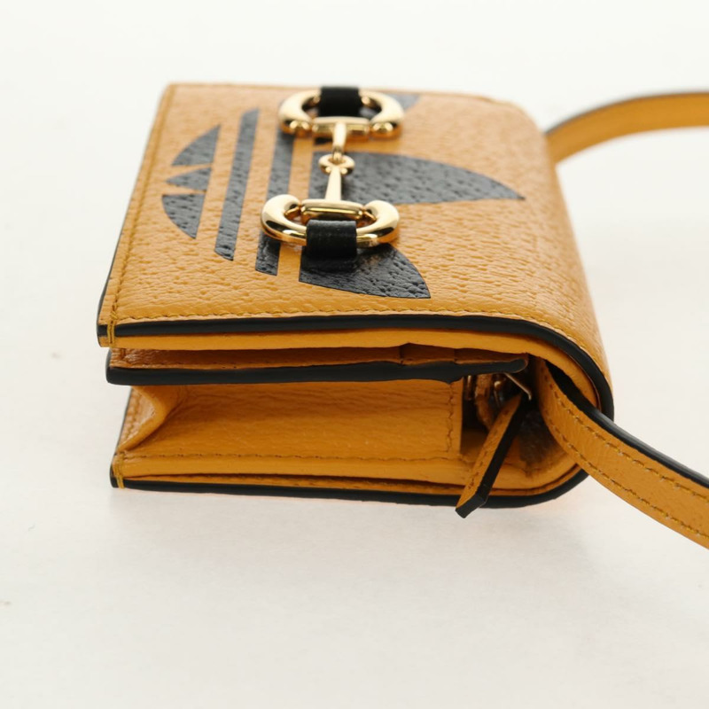 【日本直送】GUCCI 肩挎皮夾包 皮革 黃金色 702248 正品 156147M-3