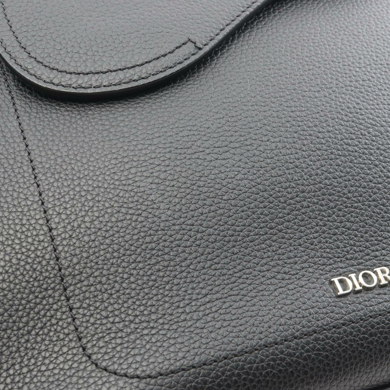 Christian Dior 馬鞍形肩斜背包,黑色真皮,二手男士款-6