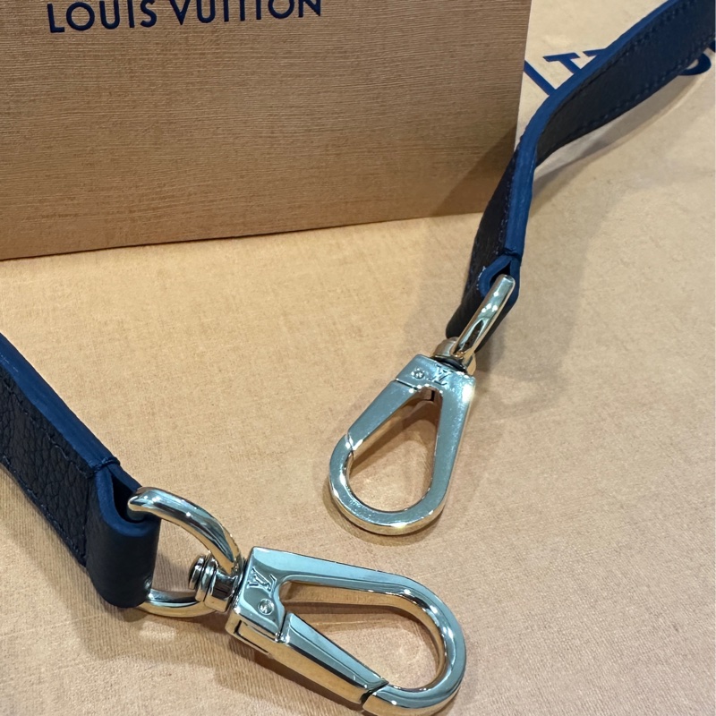 LV Riverside 棋盤格拼黑色牛皮金扣手提肩背包 N40050-21