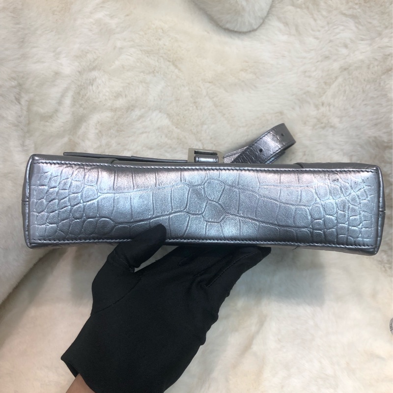 Balenciaga 銀色Town 鱷魚壓紋皮手袋 XC001-5