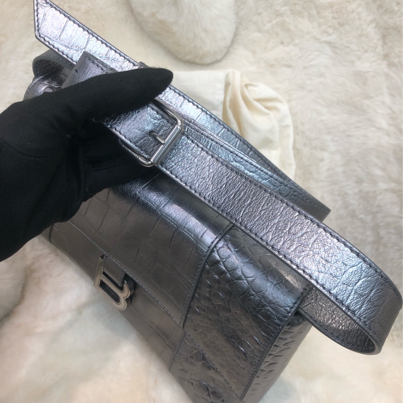 Balenciaga 銀色Town 鱷魚壓紋皮手袋 XC001-17