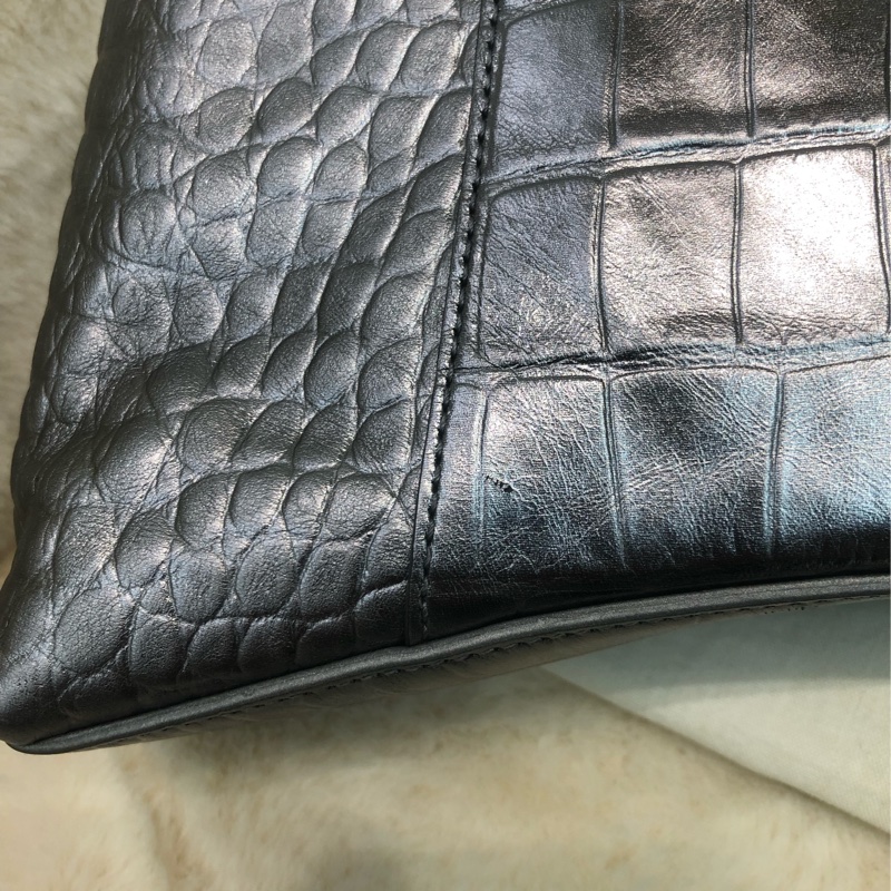 Balenciaga 銀色Town 鱷魚壓紋皮手袋 XC001-15