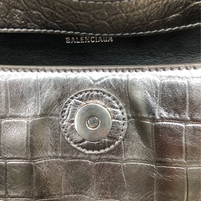 Balenciaga 銀色Town 鱷魚壓紋皮手袋 XC001-19