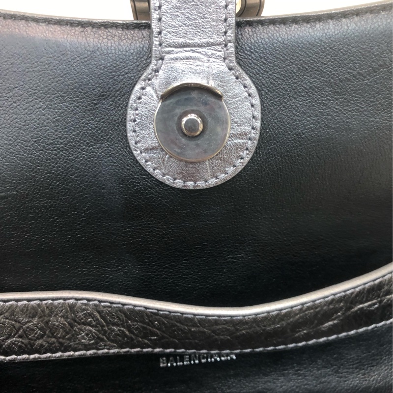 Balenciaga 銀色Town 鱷魚壓紋皮手袋 XC001-20