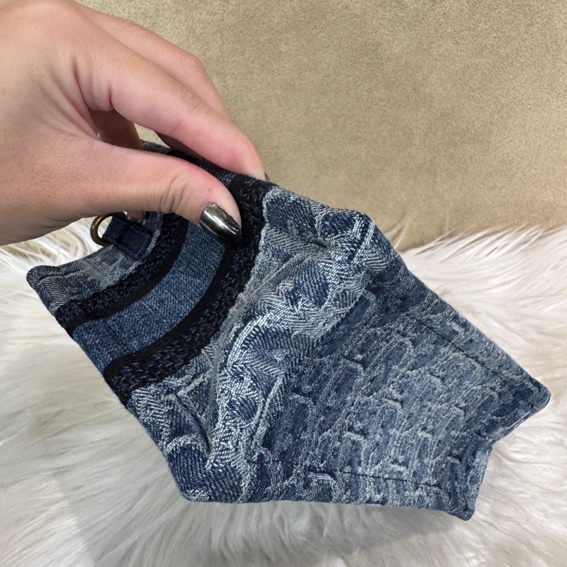 Dior Book Tote 藍丹寧刺繡緹花迷你托特包 近全新-5