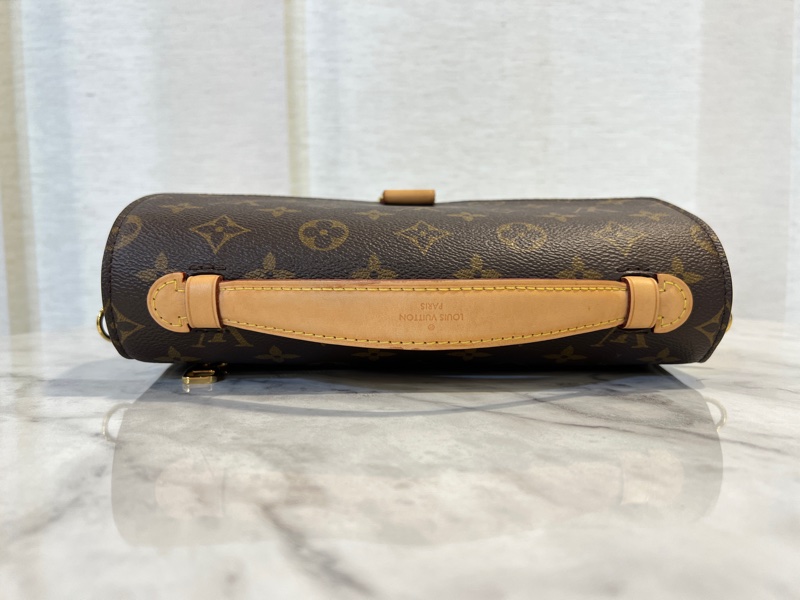 LV原花金釦Pochette Metis手提斜背郵差包-4