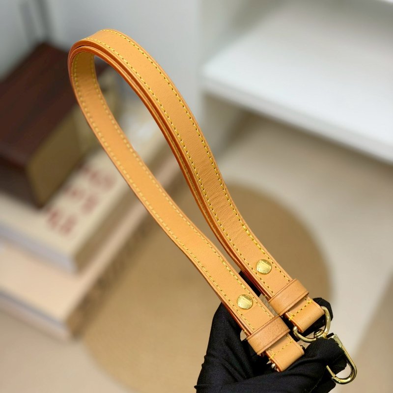 🏷LV 路易威登.Loop 月亮包/碗豆包 芯片款 M81098-20