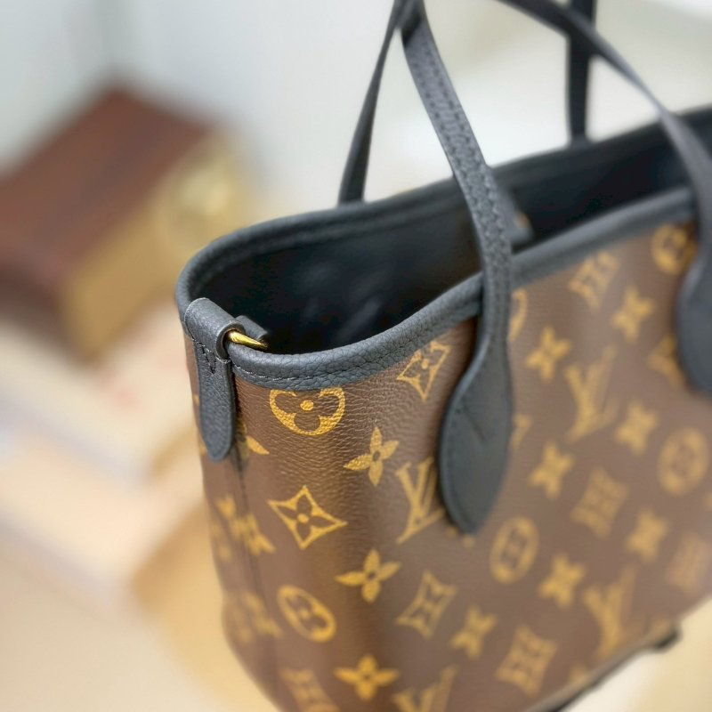 (近全新、稀有釋出✨)🏷LV 路易威登.Neverfull Inside Out MM 雙面小托特 芯片款 M28347-8