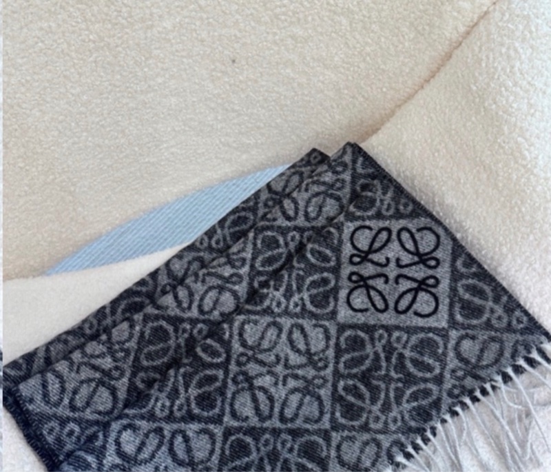 【全 🆕】 LOEWE Anagram scarf 羅意威羊絨羊毛圍中 深灰色-1