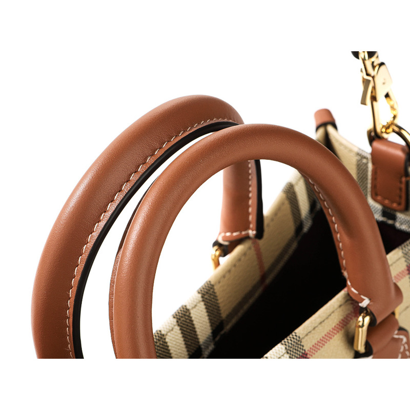 BURBERRY MN FREYA 手提包-11