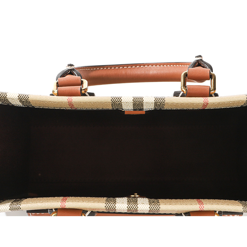 BURBERRY MN FREYA 手提包-16