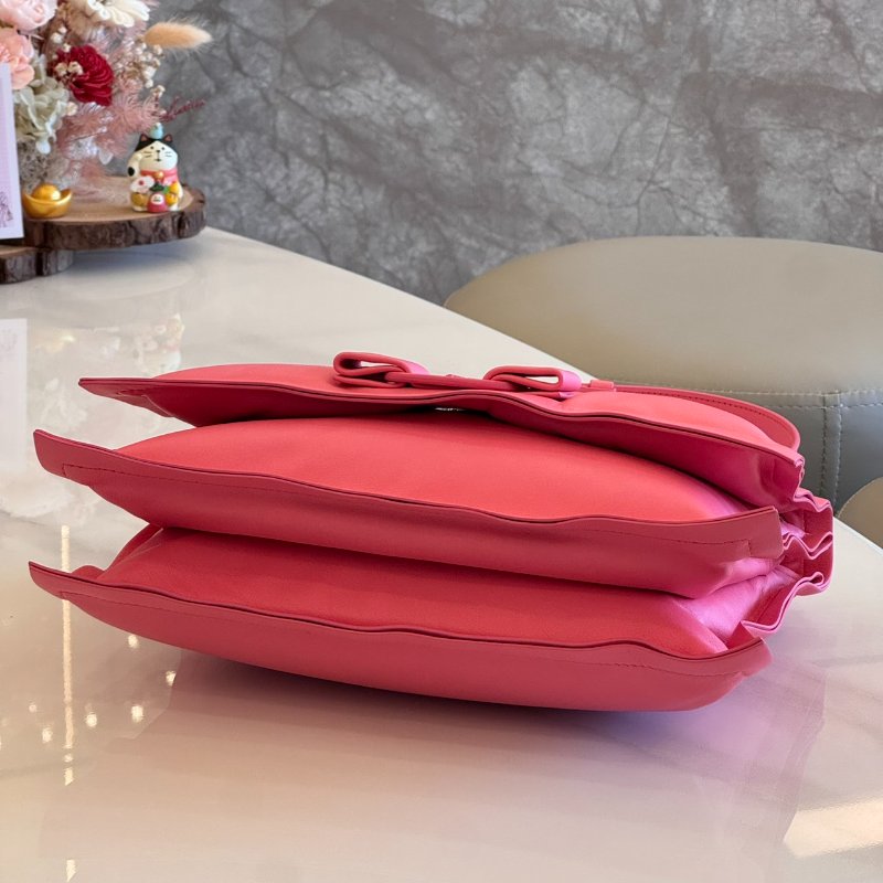 *SHIHNA名牌精品* Salvatore Ferragamo VIVA蝴蝶結小牛皮 粉色肩背包-5