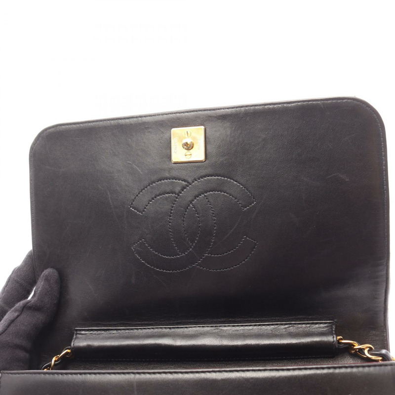 香奈兒 (CHANEL) 絎縫全蓋鏈條肩背包，羊皮材質，黑色，金色五金，二手 CC-5