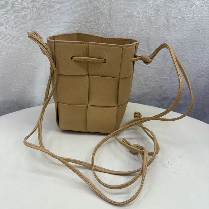 Bottega Veneta Cassette Bucket 水桶袋-7
