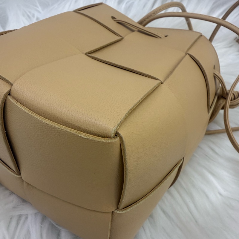 Bottega Veneta Cassette Bucket 水桶袋-12