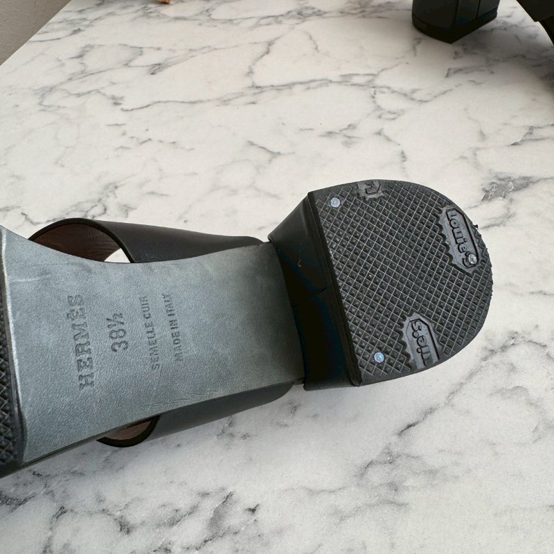 Hermès Ostia 黑色皮革高跟涼鞋-6