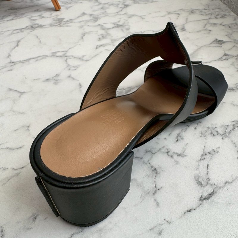 Hermès Ostia 黑色皮革高跟涼鞋-8