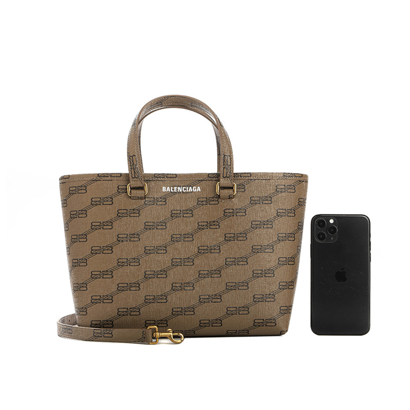 BALENCIAGA Monogram Tote Bag 24SS-18