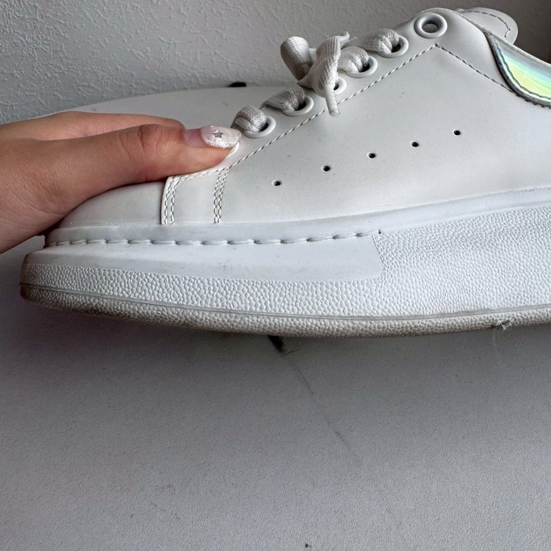 #全網最低✨Alexander McQueen 白色幻彩厚底小白鞋-11