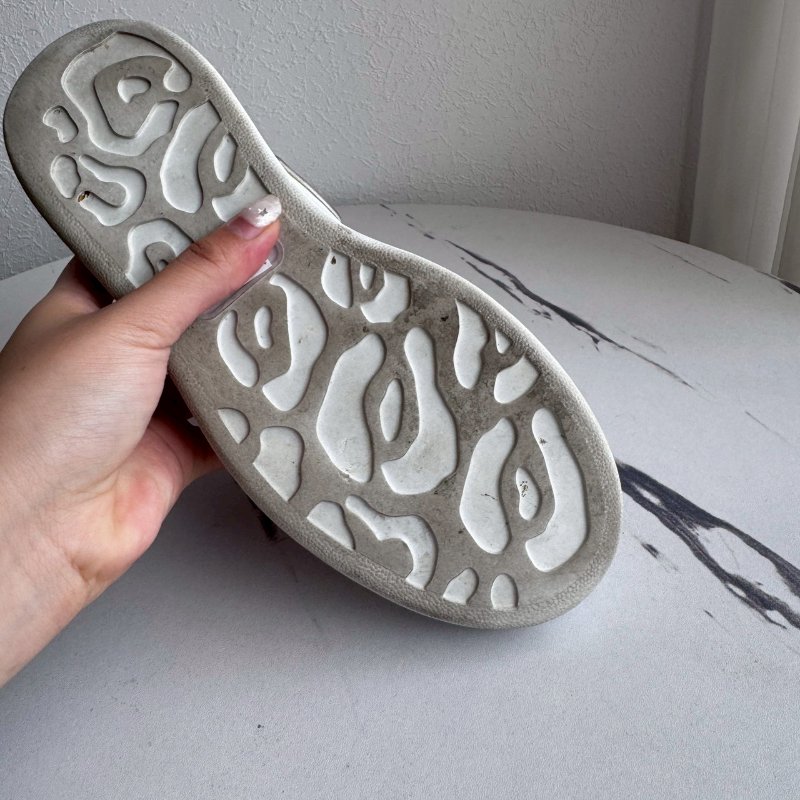 #全網最低✨Alexander McQueen 白色幻彩厚底小白鞋-12