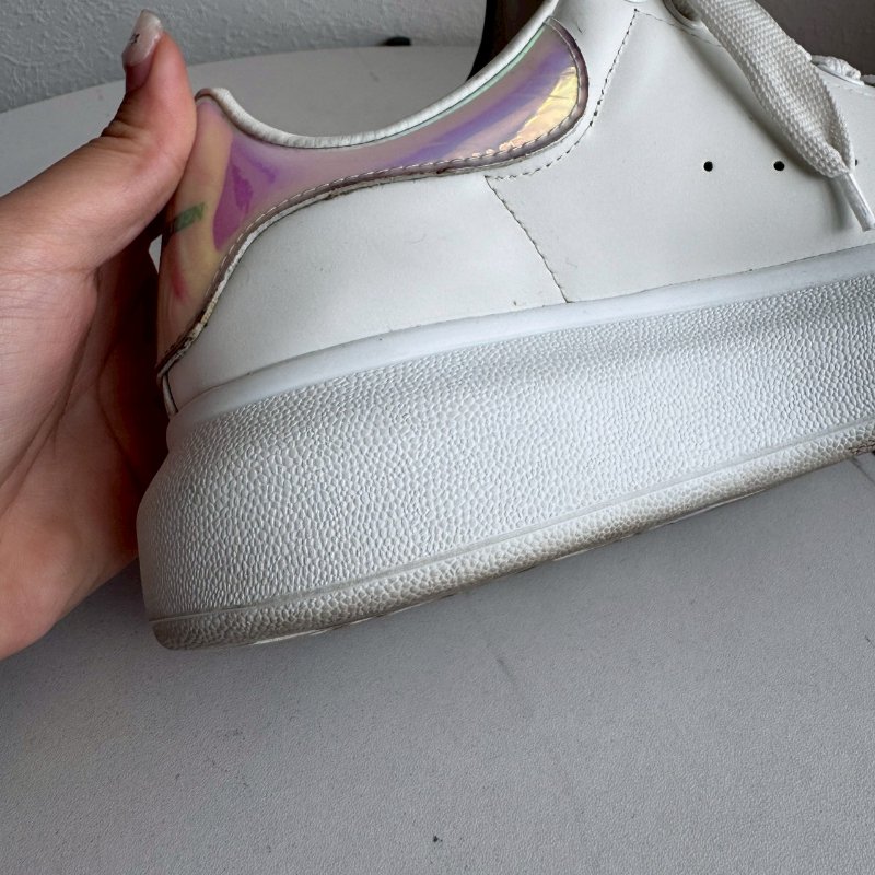 #全網最低✨Alexander McQueen 白色幻彩厚底小白鞋-15