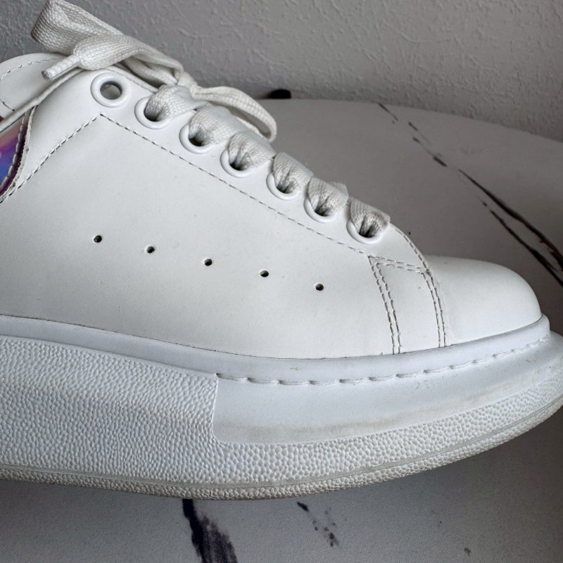 #全網最低✨Alexander McQueen 白色幻彩厚底小白鞋-21