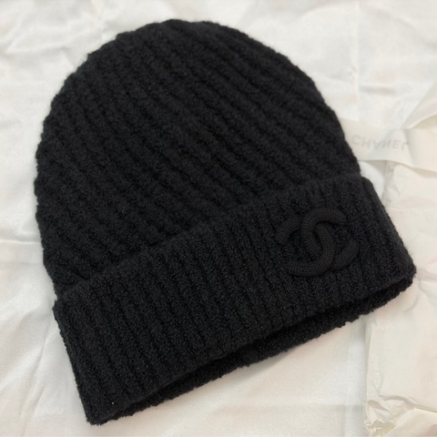 全新閑置Chanel cashmere beanie （黑）（稀有款不易撞款）