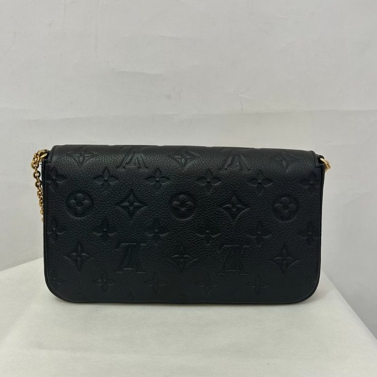 LV黑牛皮壓紋三合一信封鍊包-2