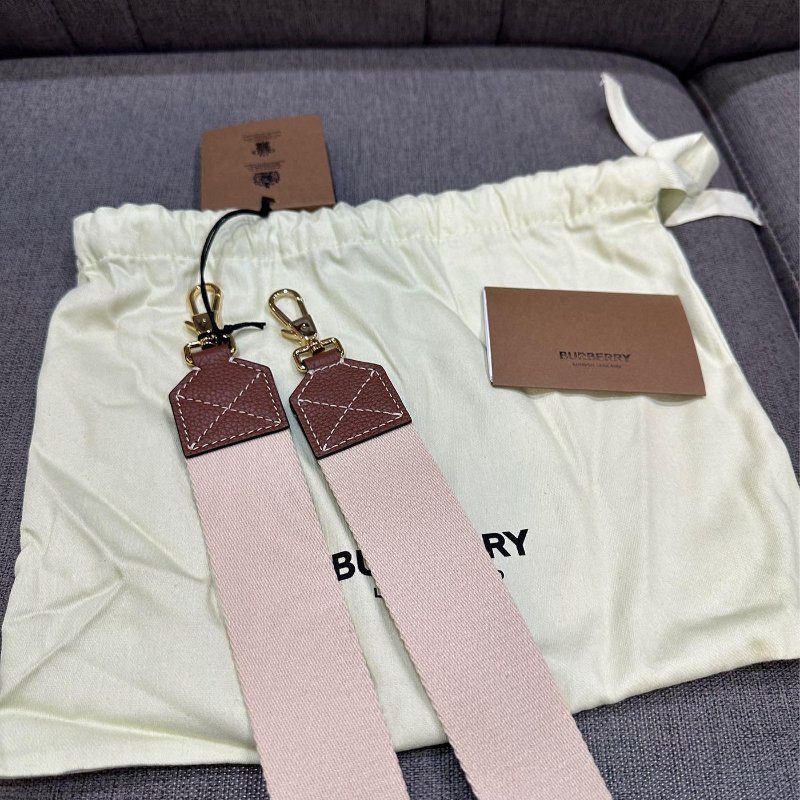 💎Han's house精品服飾💎 burberry 格紋 背帶 配件 義大利製-1