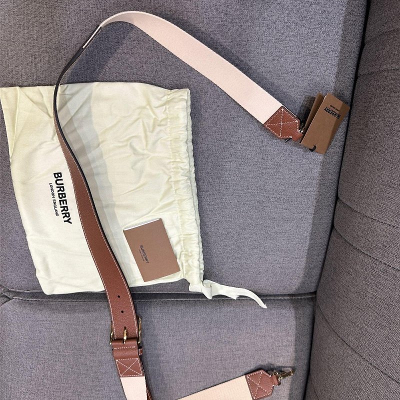 💎Han's house精品服飾💎 burberry 格紋 背帶 配件 義大利製-3