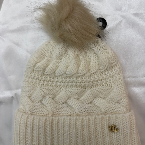 Ralph Lauren Polo 毛球針織帽（米白）